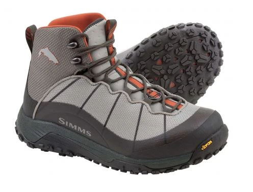 Simms - Woman's Flyweight Wading Boot - Cinder - Vibram Soul